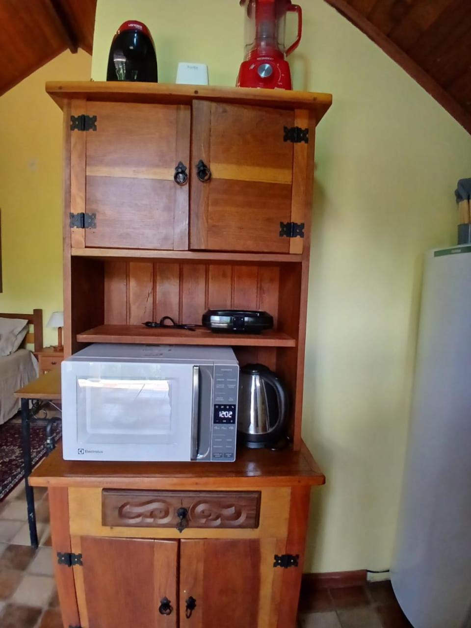 Sitio Recanto Da Paz Chales - Casa E Chale Para Temporada Sao Pedro da Serra  Phòng bức ảnh